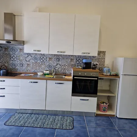 Mrgeoo Apartment *